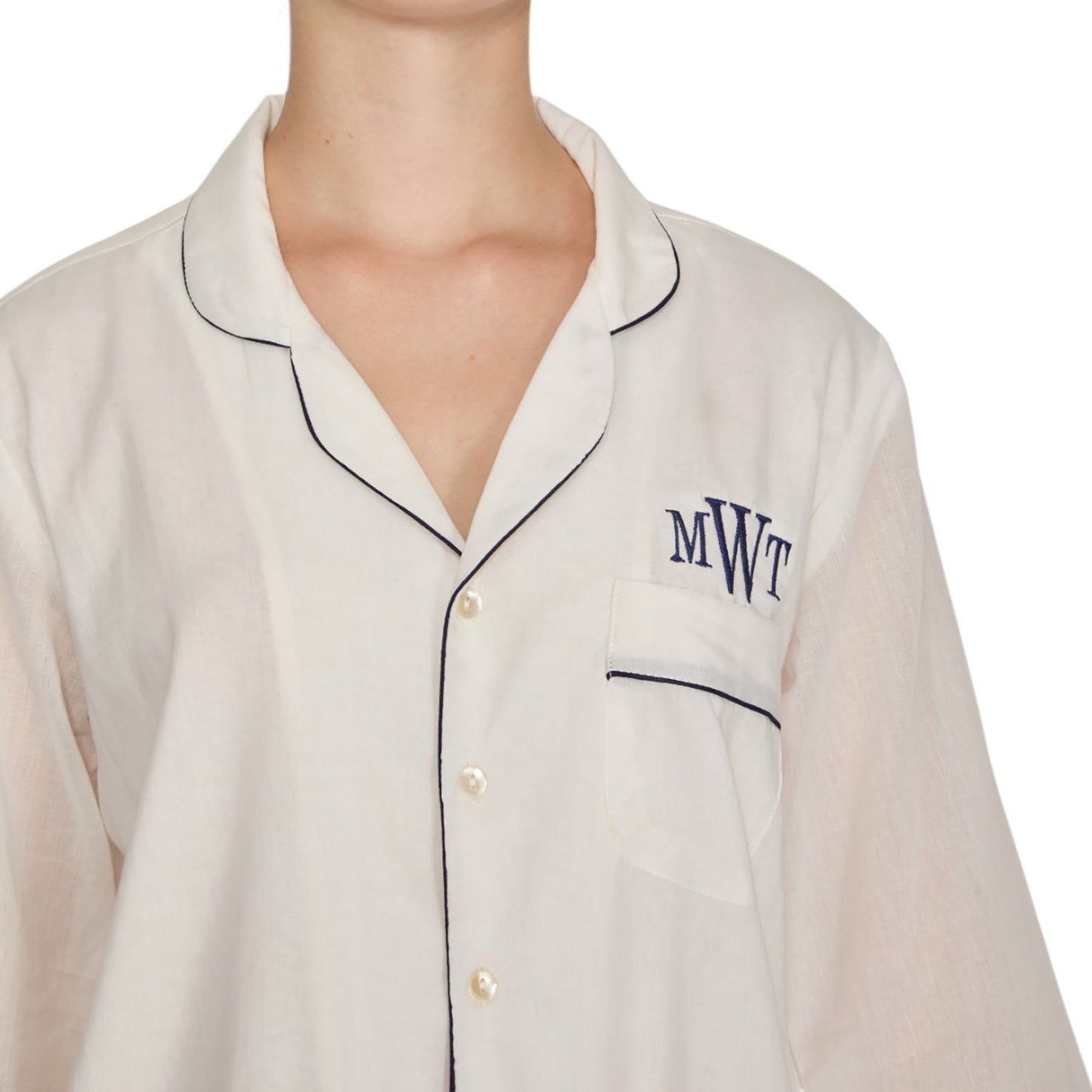 PIJAMA CLASSIC WHITE Mónica Watanabe