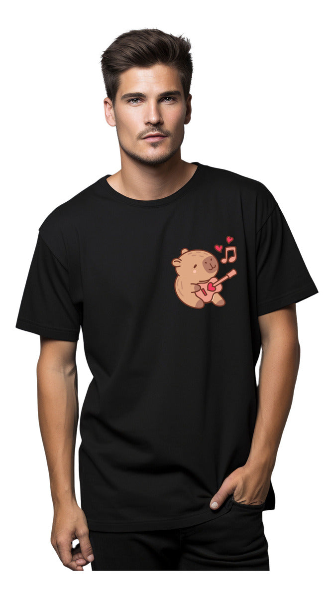 Playera Negra Hombre – Capibara Tocando Guitarra | Minimalismo Urbano Ajolotástico