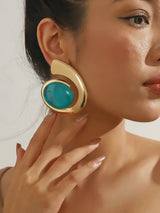 Trendy earrings made of turquoise