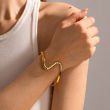 Stainless steel S curved design exaggerated hand-decorated titanium steel bracelet