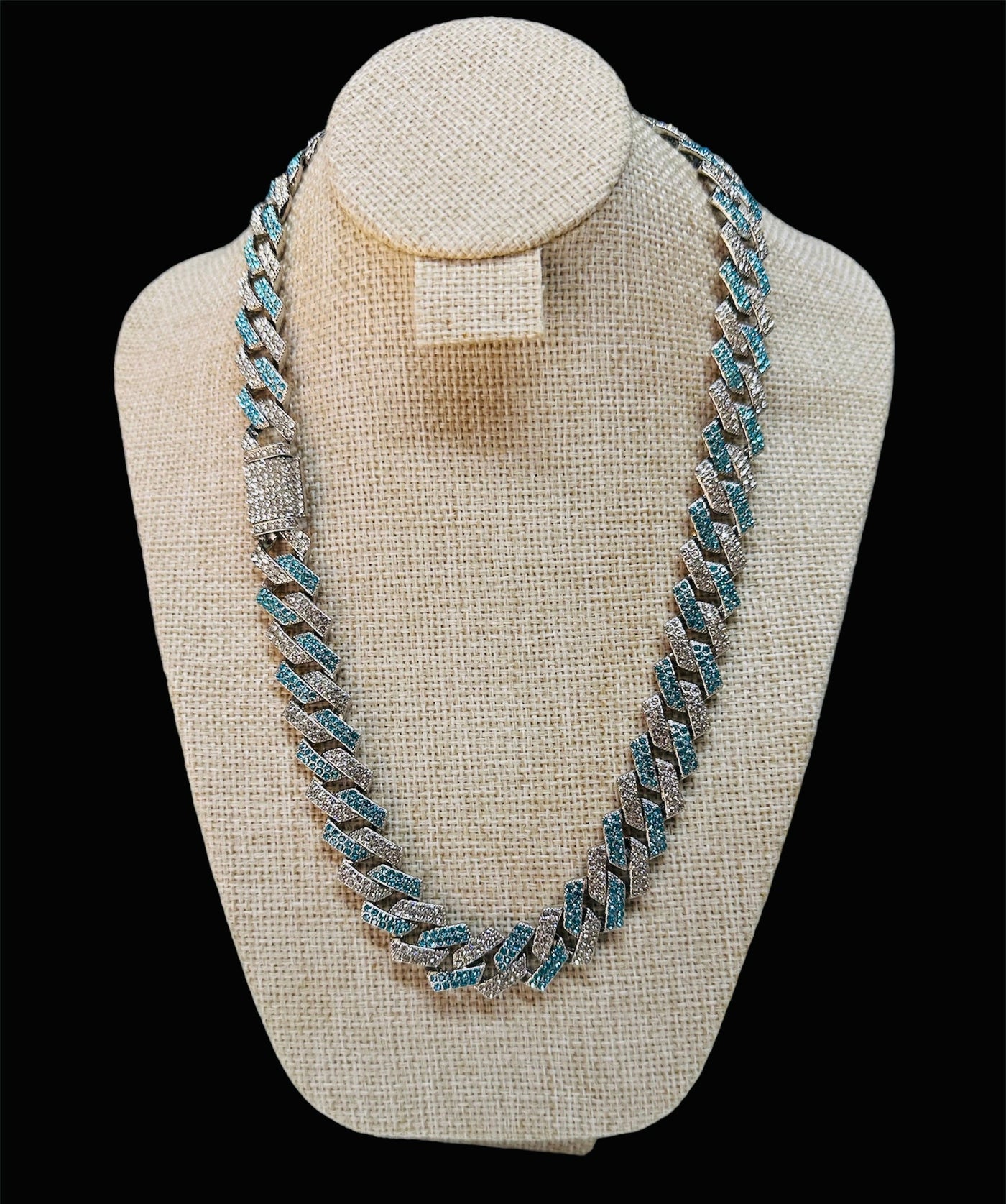 Cadena Cubana Zirconias Broche de Caja