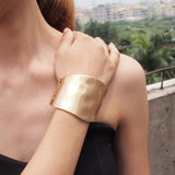 Summer New Popular Simple Exaggerated Wide-Brimmed Bracelet Minimalist Spring Buckle Bracelet