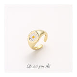 Korean Style Mini Cute Flower Rings for Girls Vintage Daisy Flower Ring Gold Plated Enamel Party Couple Rings Gift Jewelry
