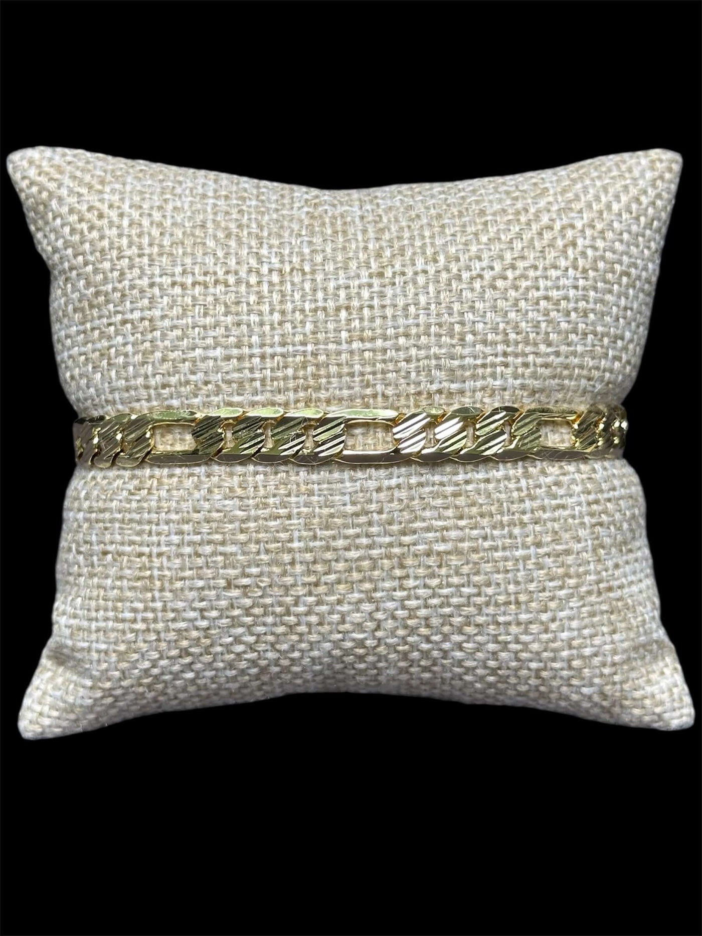 Pulsera Figaro 6 mm Oro Laminado 18 K All In Men Joyeria