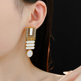 Geometric artificial pearl earrings, French retro court style earrings, fashionable and high-end