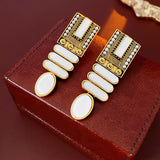Geometric artificial pearl earrings, French retro court style earrings, fashionable and high-end