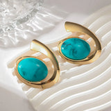 Trendy earrings made of turquoise