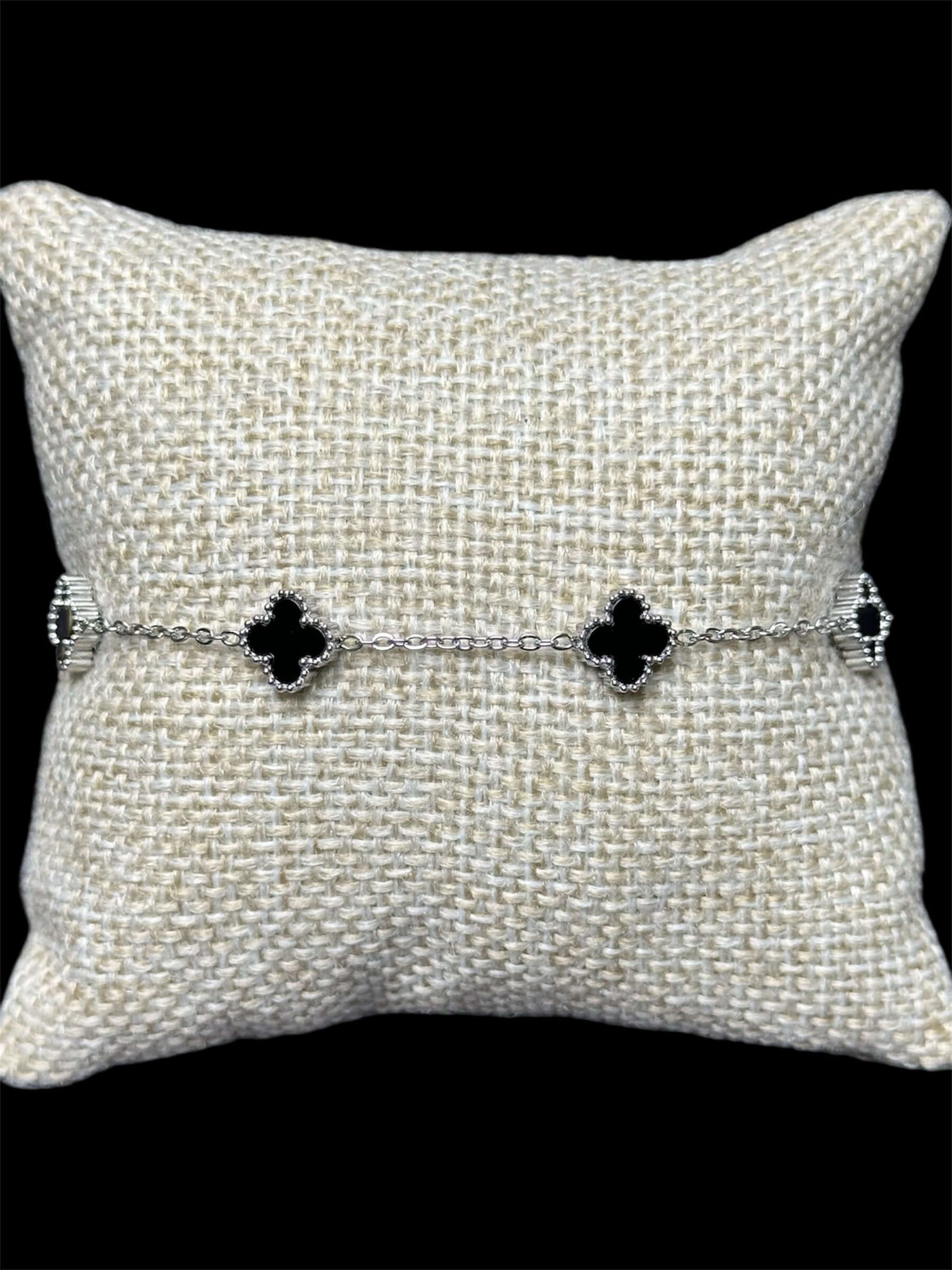 Pulsera VC Negra Plata Trebol Mini Acero Inoxidable All In Men Joyeria