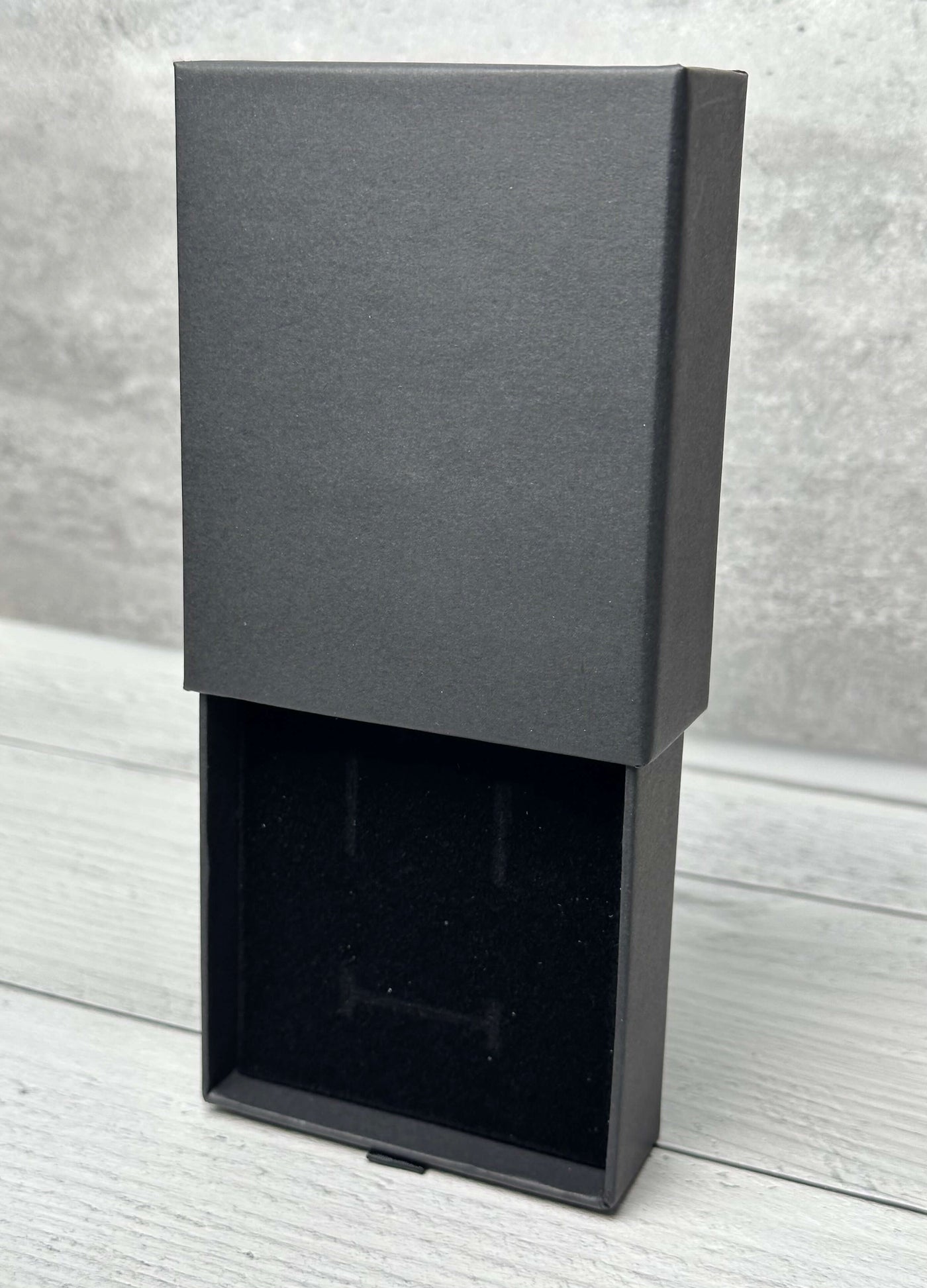 Caja Carton All In Men Joyeria