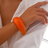 Fashionable multi-color curved texture bracelet, irregular acrylic acetate bracelet