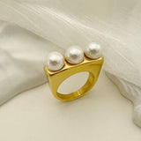 New French retro high-end design light luxury stainless steel ring for women
