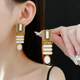 Geometric artificial pearl earrings, French retro court style earrings, fashionable and high-end