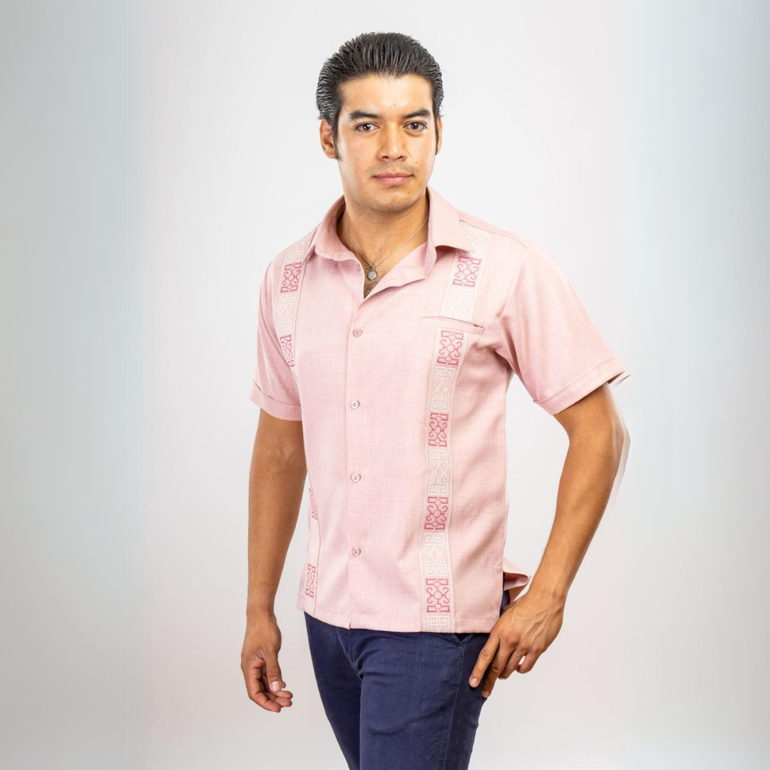 Camisa Guayabera Bordada Palo de Rosa LeMaan Tienda de Moda Artesanal