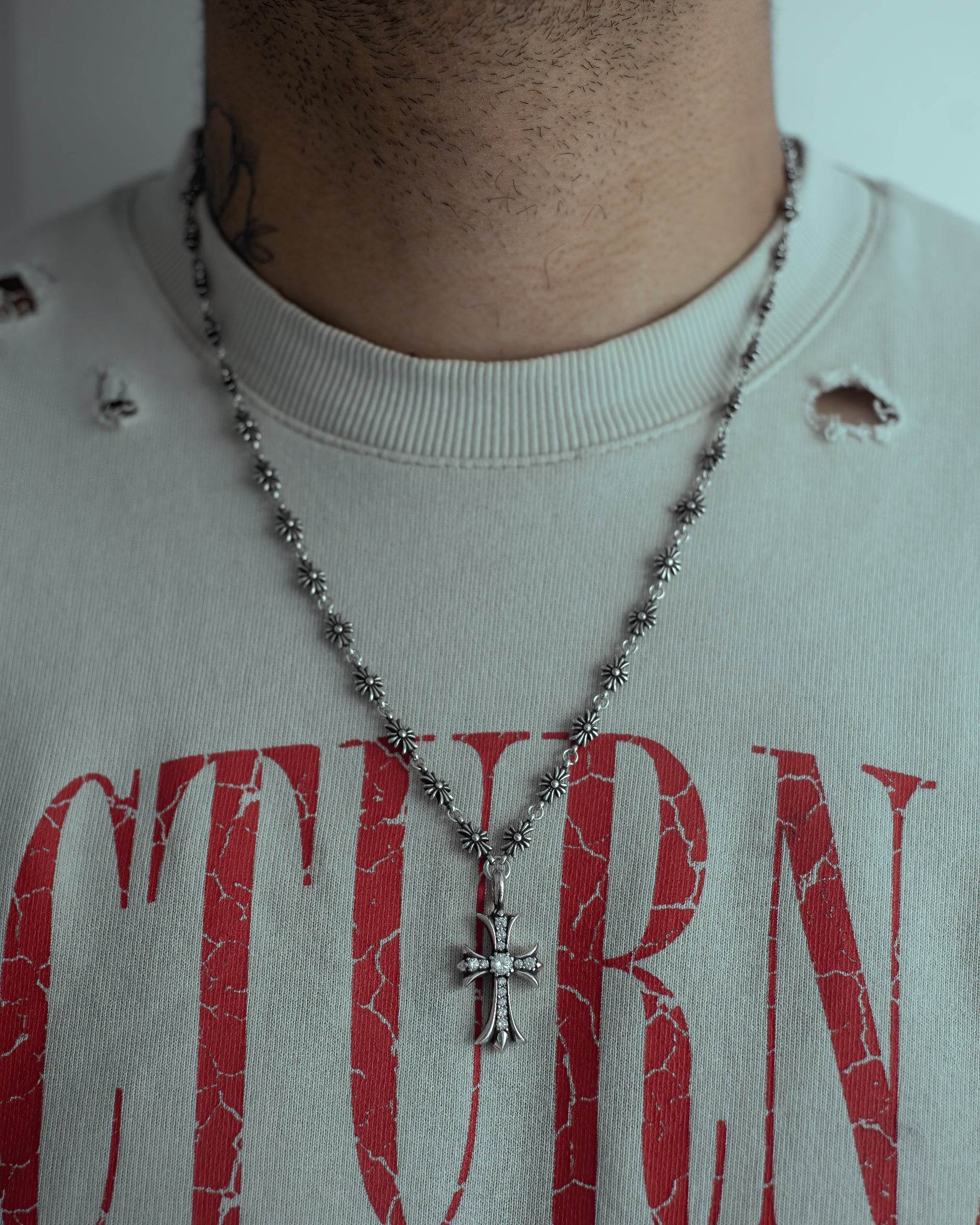 Collar con Cruz Chrome Hearts PALESSI