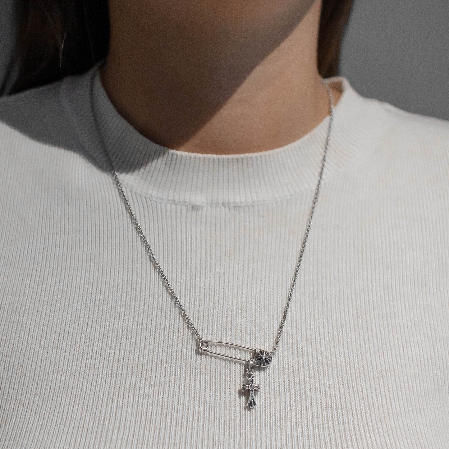 Collar & Clip Chrome Hearts