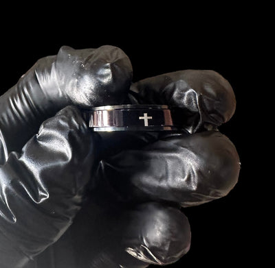 Anillo Cruz Grabada All In Men Joyeria