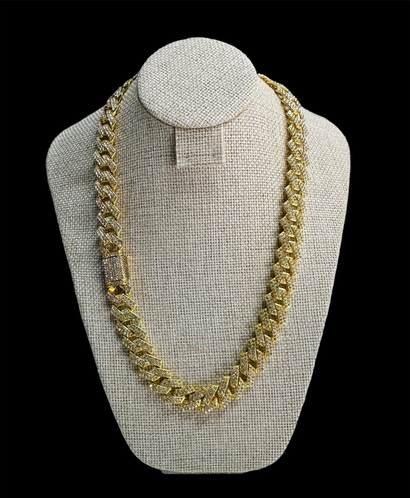 Cadena Cubana Zirconias Broche de Caja