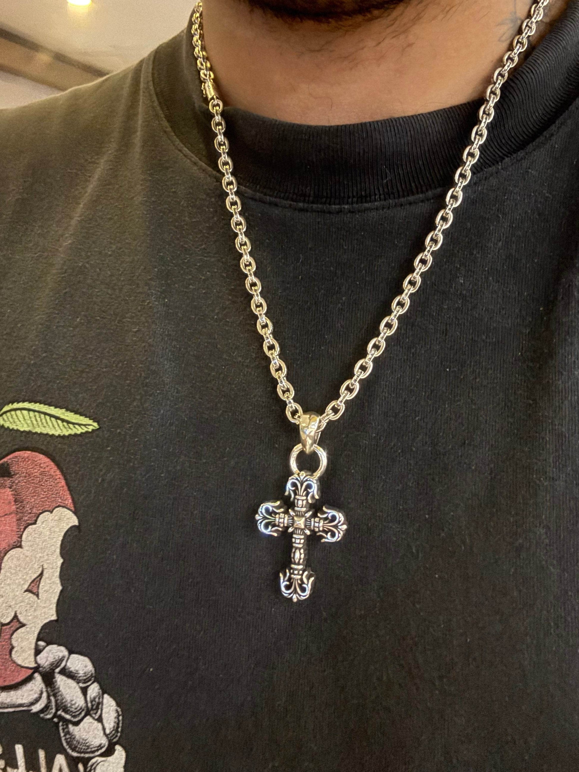 Paper Chain + Cruz Chrome Hearts PALESSI