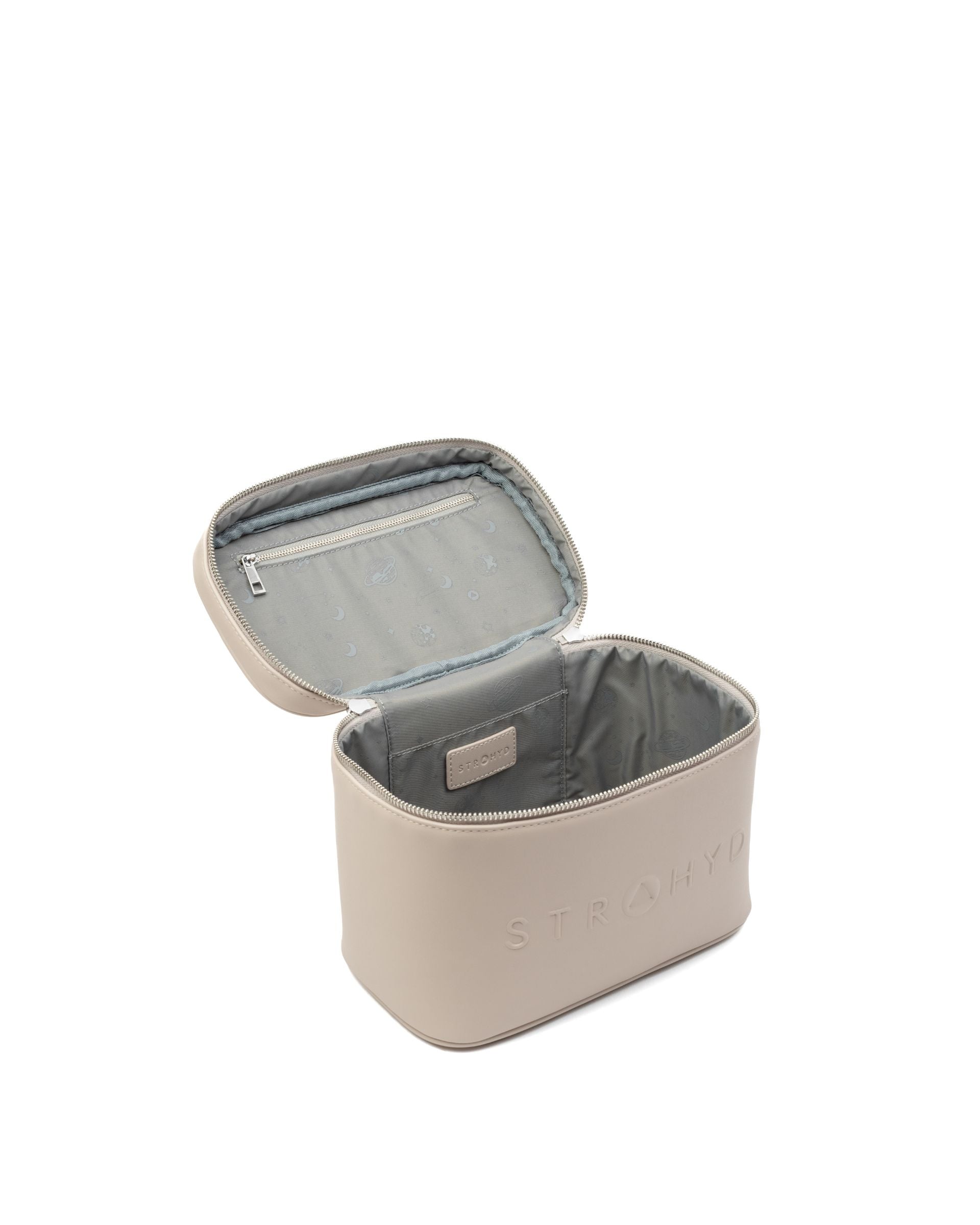 The Travel–Box Strahyd