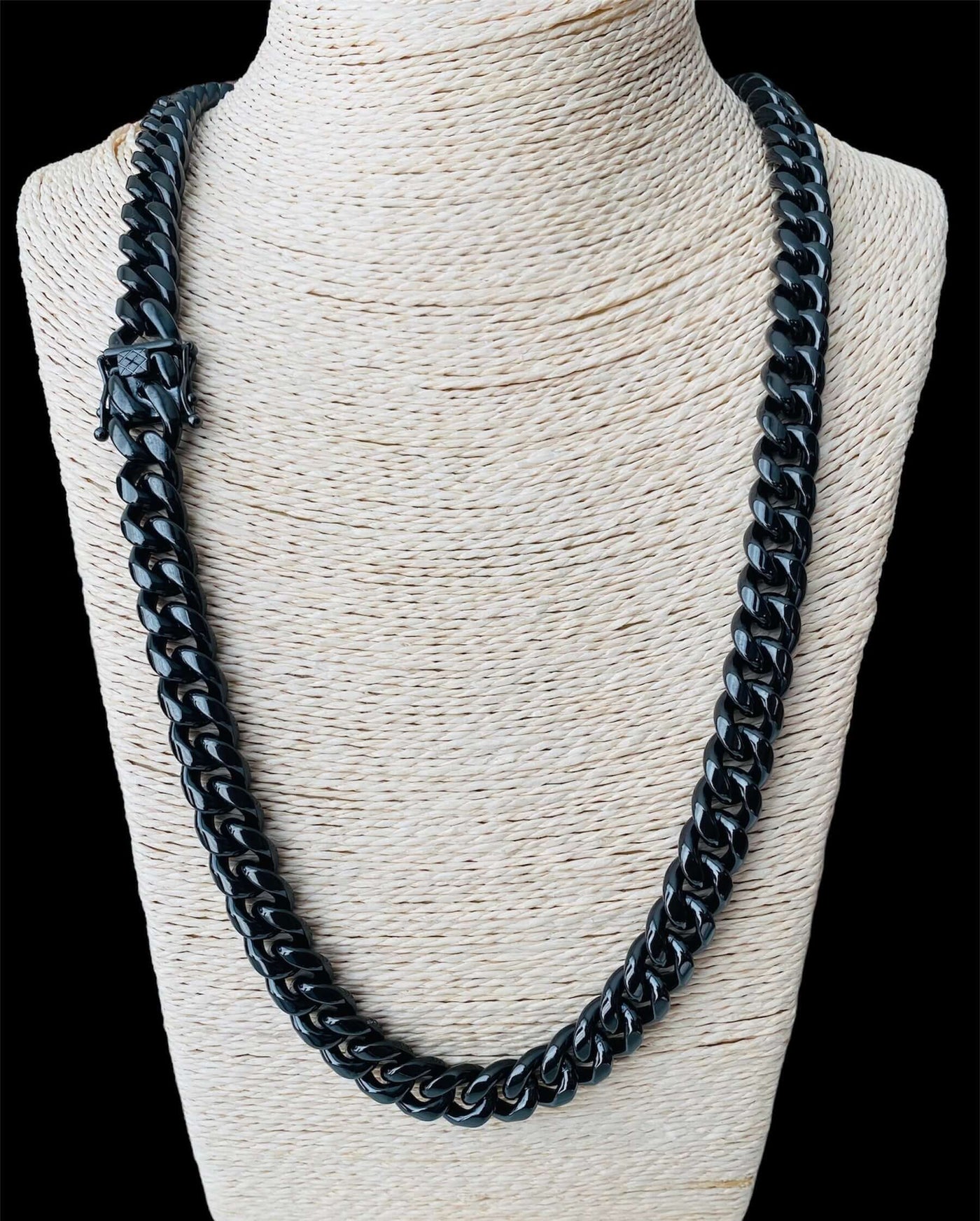 Cadena Cubana con Broche Negra 12 mm Acero Inoxidable All In Men Joyeria