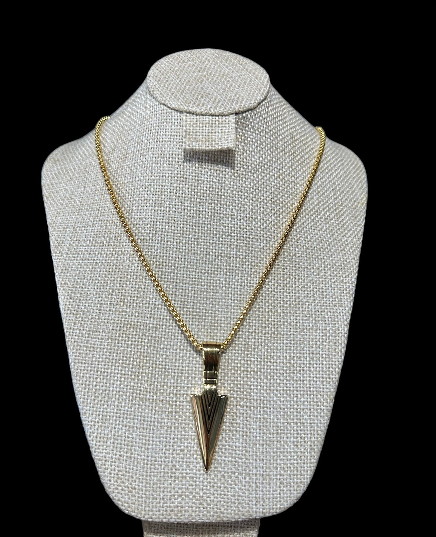 Cadena Dije Flecha Dorada All In Men Joyeria