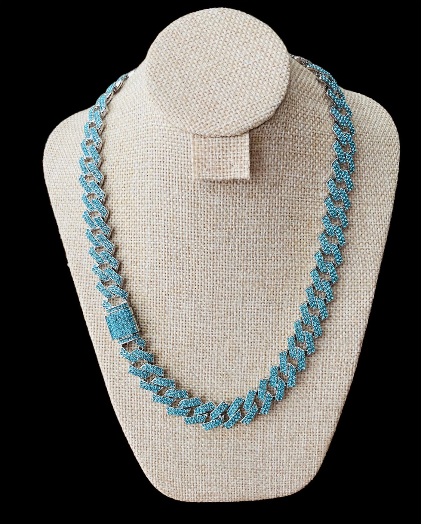 Cadena Cubana Zirconias Broche de Caja