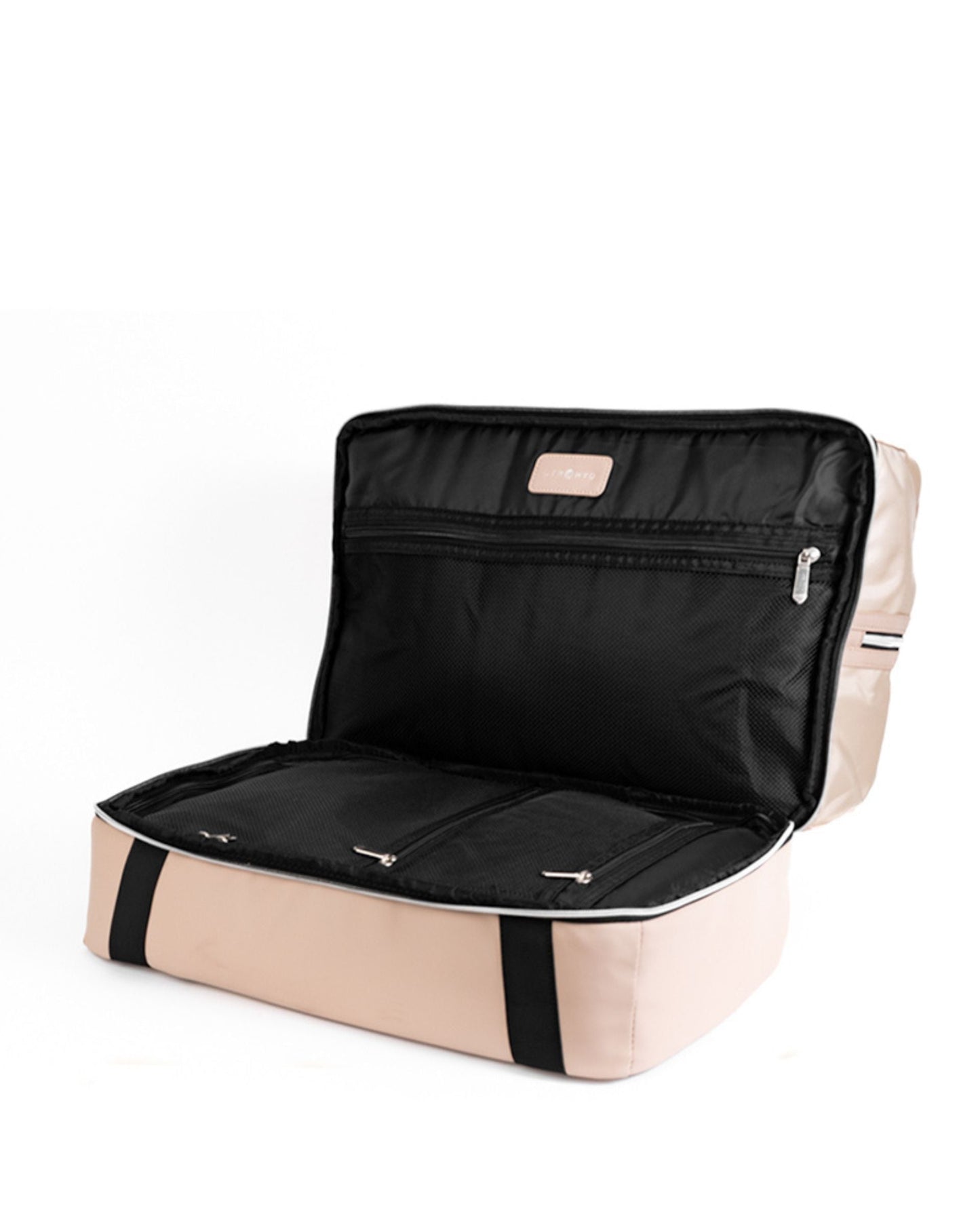 The Convertible Duffle–Bag Strahyd