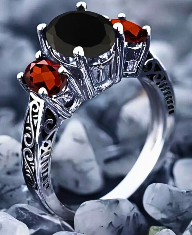SR0008 - Anillo S925 Ley Circonita Negra y Roja Cerrado Calenbi