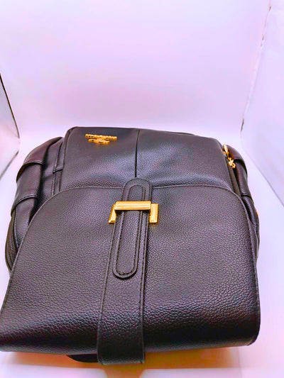 BG0005 - Mochila Pequeña Negra Kanguroo Calenbi Joyería