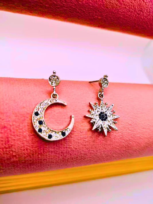 SE0003 - Pendientes S925 Ley Estrella y Luna Circonita Cubica Azul y Blanco Calenbi