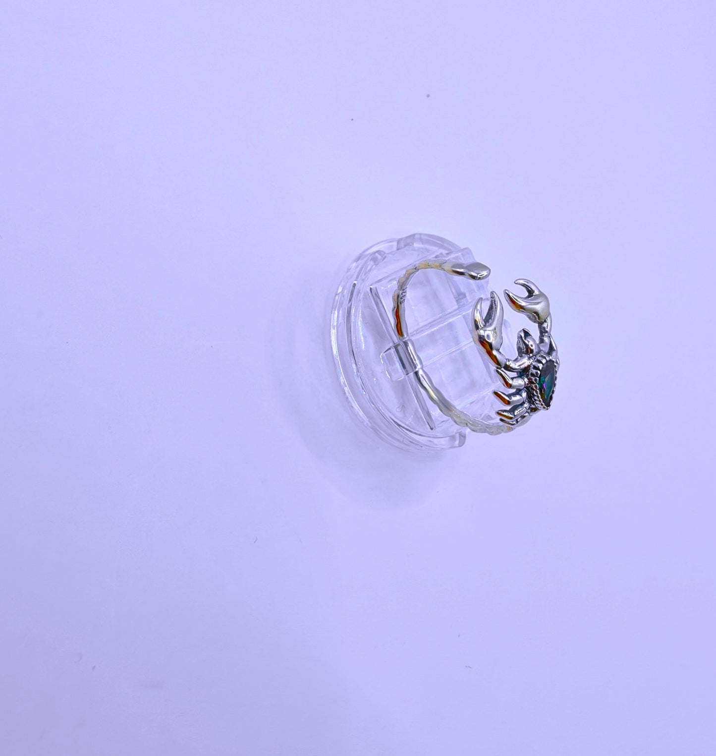 SR0044 - Anillo S925 Ley "Alacrán" Circonita Morada Ajustable Calenbi