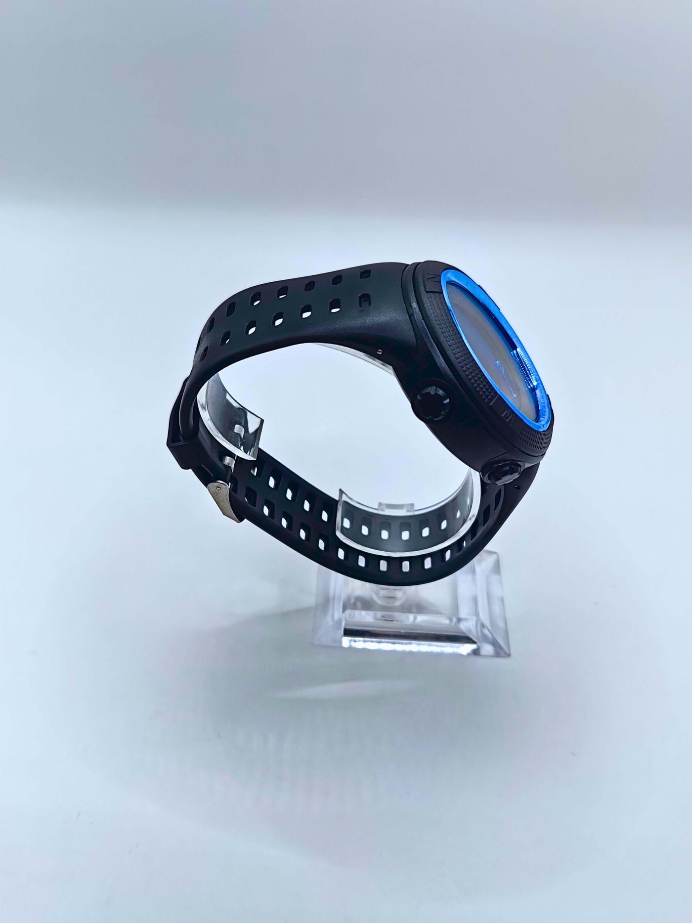 WA0021 - Reloj Digital Deportivo Circulo Azul Cielo Calenbi Calenbi Joyería