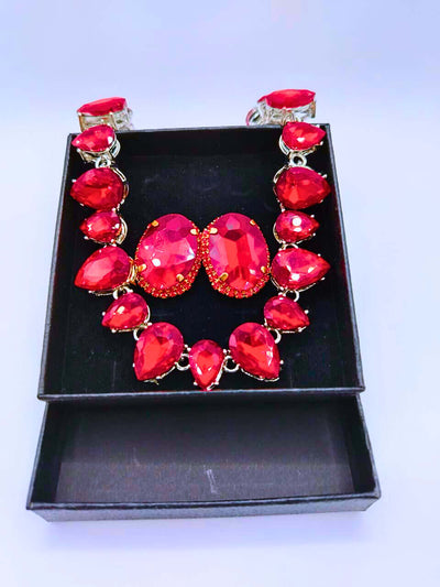 NEB0015,16,17,18 - Collar y Aretes Aleación Circonita Cubica Negro,Rojo y Blanco Calenbi Calenbi Joyería