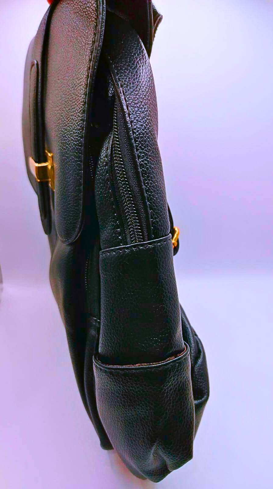 BG0005 - Mochila Pequeña Negra Kanguroo Calenbi Joyería