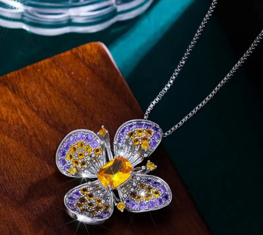 BN0009 - Collar Colgante Flor Valiente Circonita Cubica Morado y Amarillo Calenbi