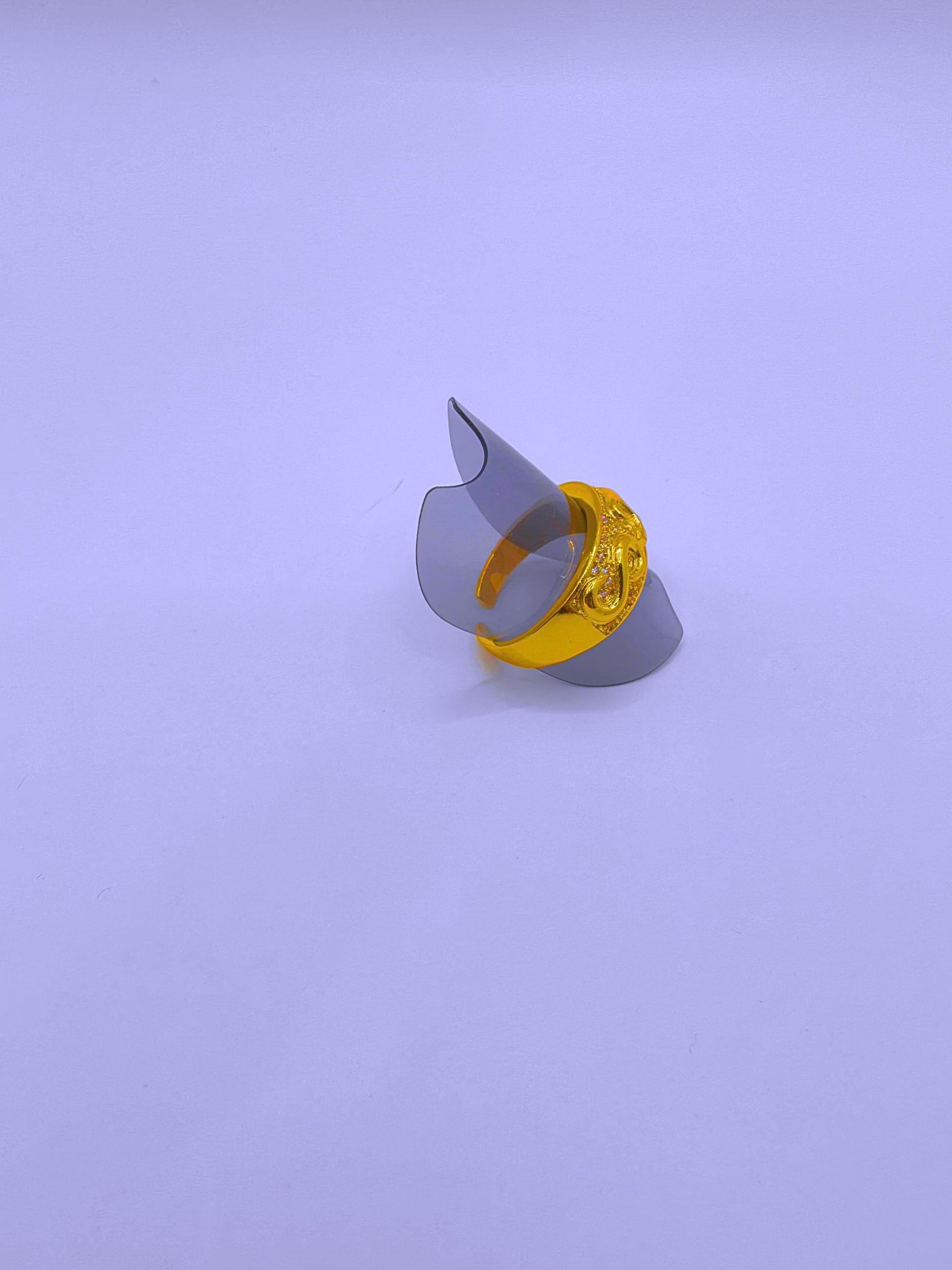 BN0002 - Anillo Cobre Grabado Flor Chapa Oro 14k Ajustable Calenbi Calenbi Joyería