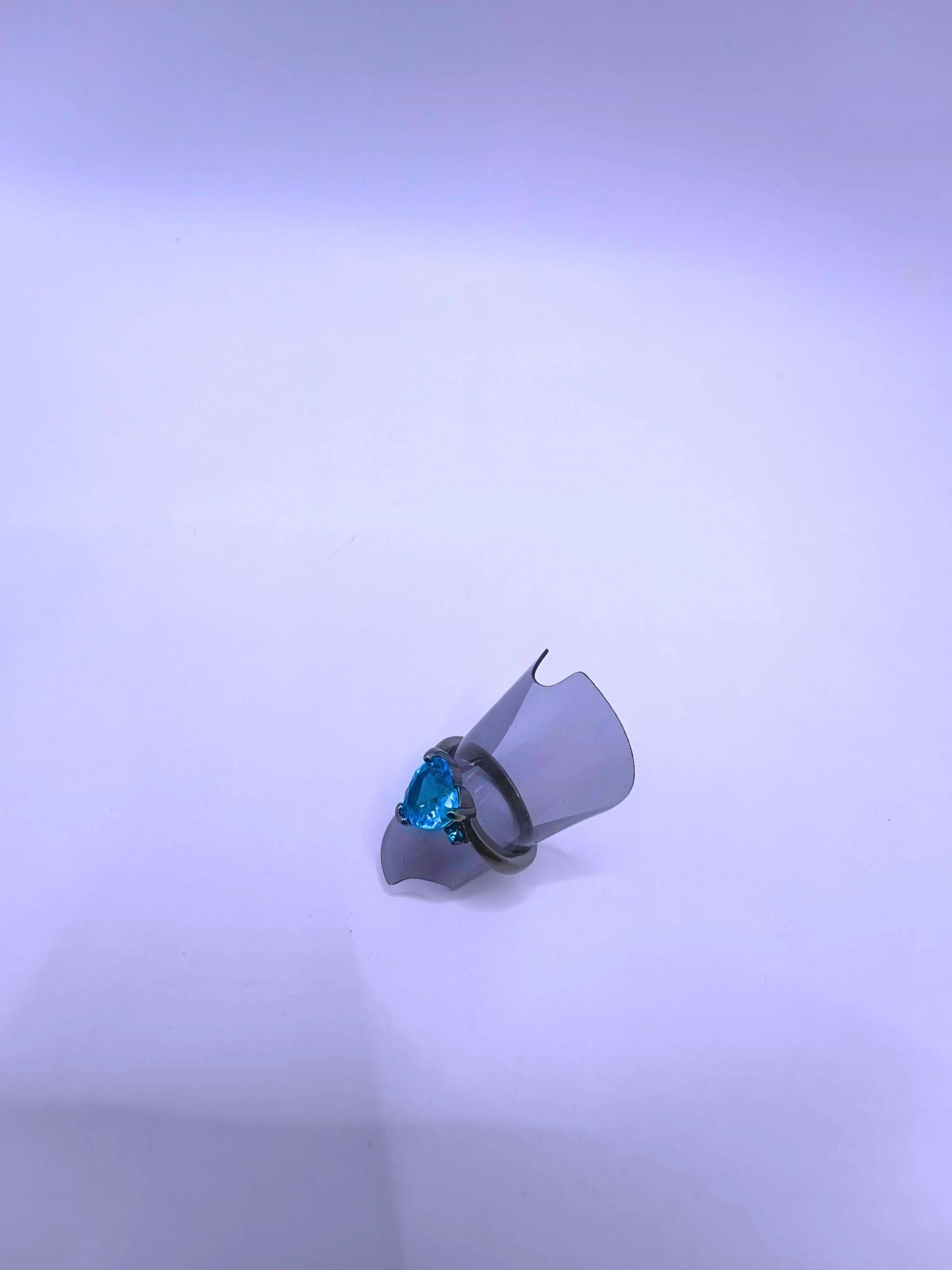 RB0063 - Anillo Cobre Circonita Cubica Azul Cerrado Negro Calenbi Calenbi Joyería