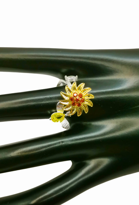 RB0012 - Anillo Aleación Flor y Abeja Calenbi Calenbi Joyería