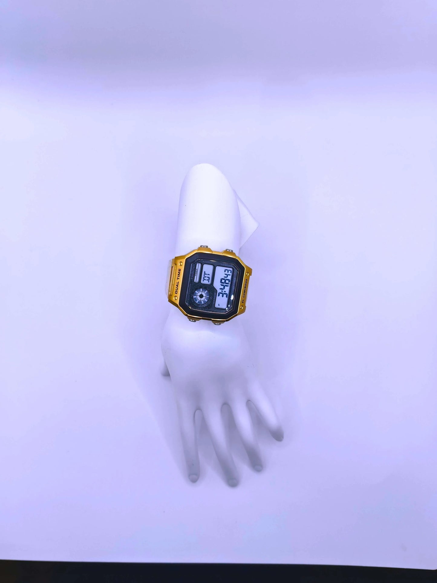 WA0006 - Reloj Digital Acero inoxidable Dorado SKMEI Calenbi Joyería