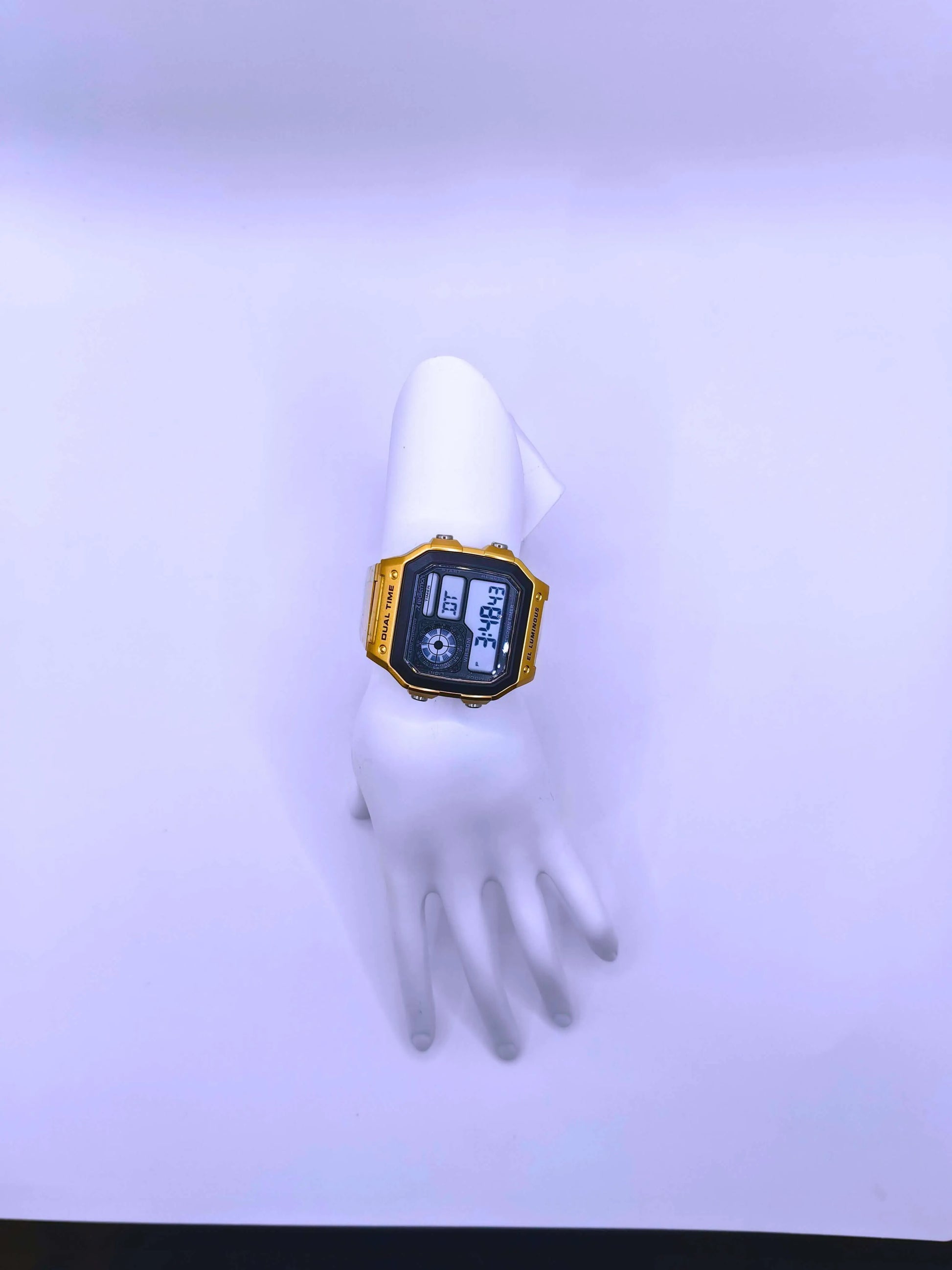WA0006 - Reloj Digital Acero inoxidable Dorado SKMEI Calenbi Joyería