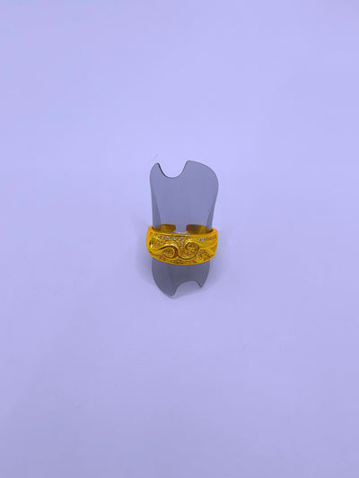 BN0002 - Anillo Cobre Grabado Flor Chapa Oro 14k Ajustable Calenbi Calenbi Joyería