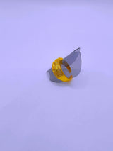 BN0002 - Anillo Cobre Grabado Flor Chapa Oro 14k Ajustable Calenbi Calenbi Joyería