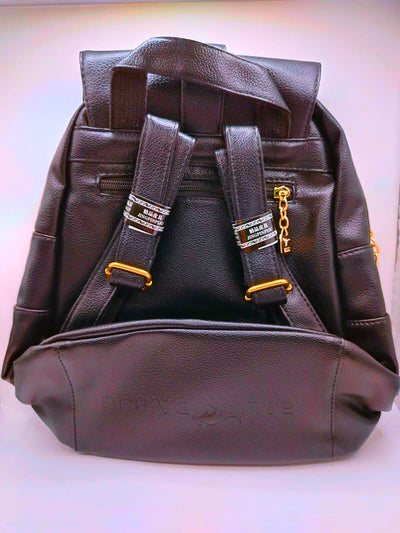 BG0005 - Mochila Pequeña Negra Kanguroo Calenbi Joyería