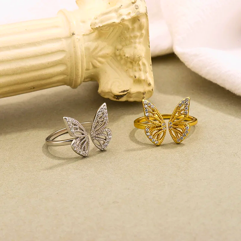 SR0041 - Anillo S925 Ley Mariposa Ajustable Chapa Oro 10k Calenbi