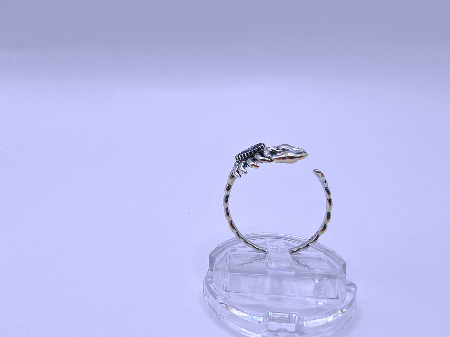 SR0044 - Anillo S925 Ley "Alacrán" Circonita Morada Ajustable Calenbi