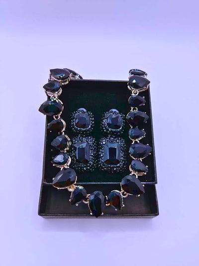 NEB0015,16,17,18 - Collar y Aretes Aleación Circonita Cubica Negro,Rojo y Blanco Calenbi Calenbi Joyería