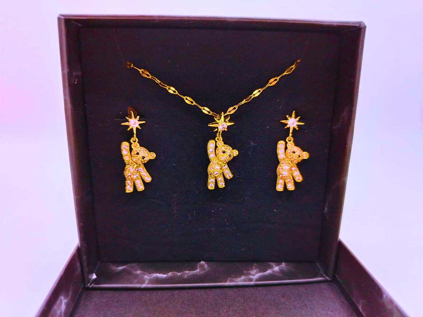 NEB0002 - Collar y Aretes Acero Inoxidable Oso Circonita Cubica Blanca Calenbi Calenbi Joyería