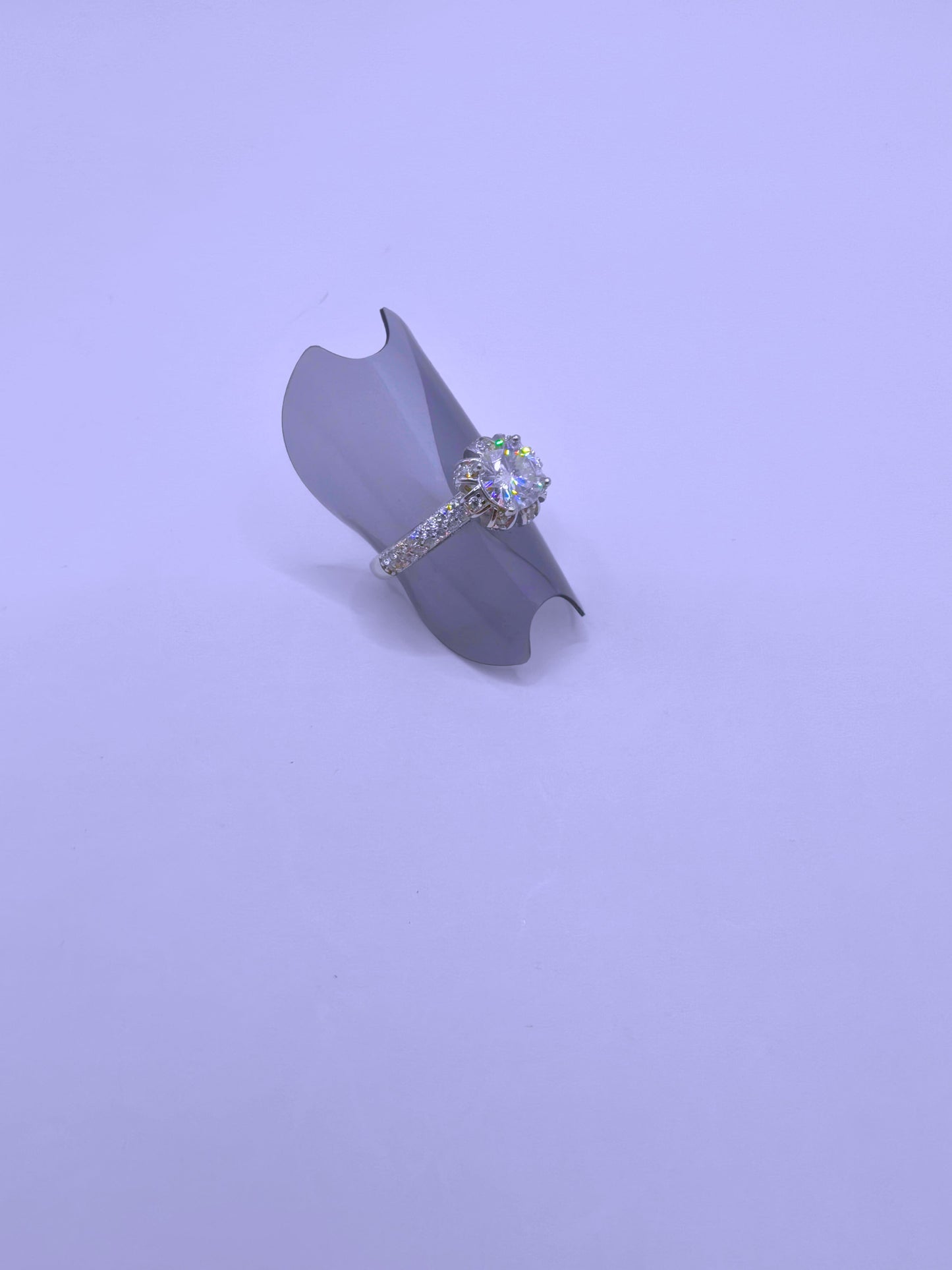 SR0068 - Anillo S925 Esterlina MOISSANITA Cerrado "Compromiso 3" Calenbi