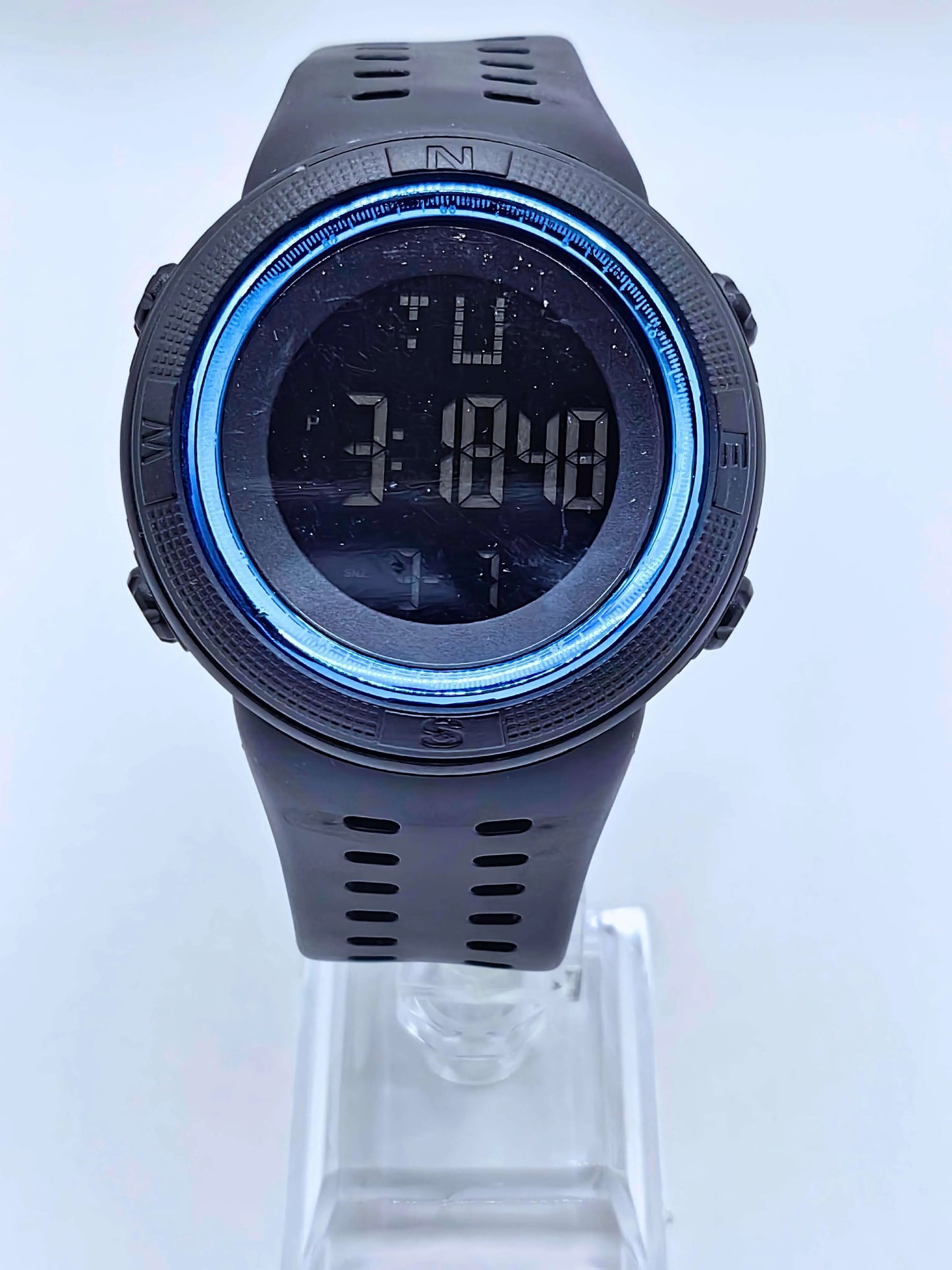 WA0021 - Reloj Digital Deportivo Circulo Azul Cielo Calenbi Calenbi Joyería