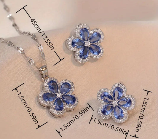 NEB0022 - Collar y Aretes Acero Inoxidable Circonita Cubica Flor Azul Calenbi